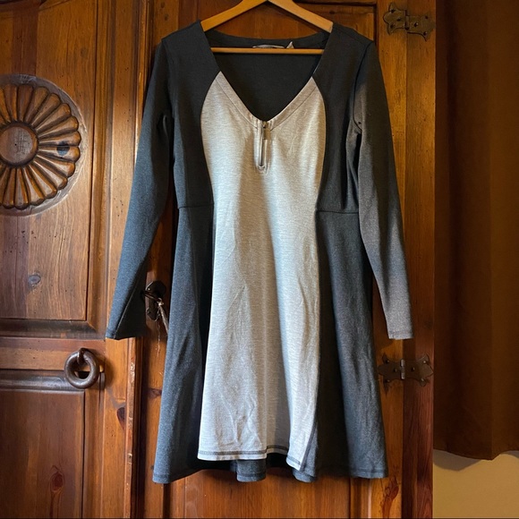 Athleta Fit and Flare Athletic Wear Dress - Picture 11 of 11